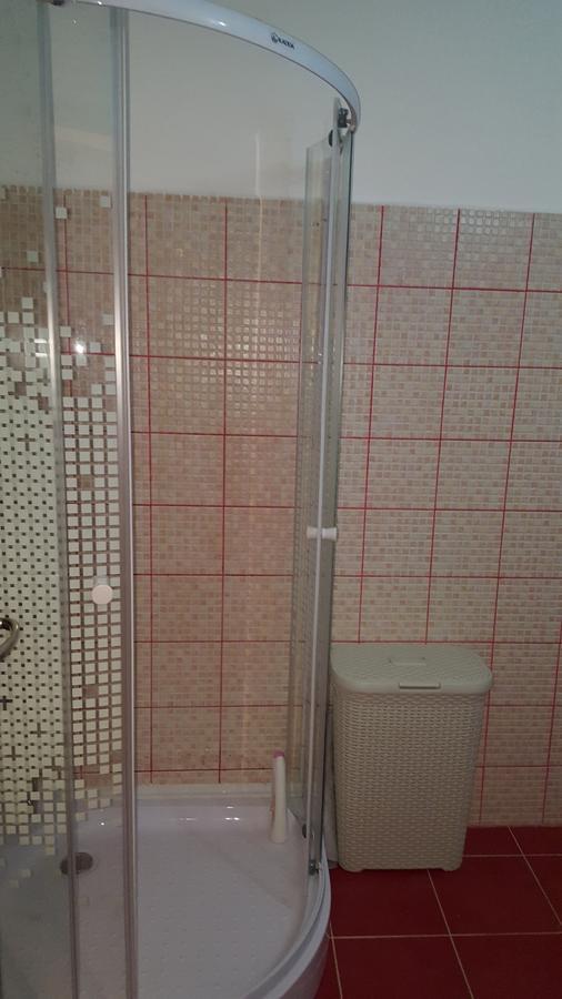 Apartament Maria Флорешть Екстер'єр фото